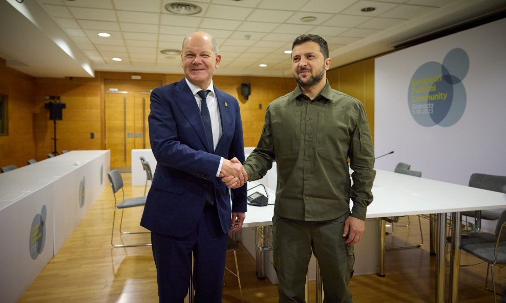 Olaf Scholz i Volodimir Zelenski u Granadi, Španjolska