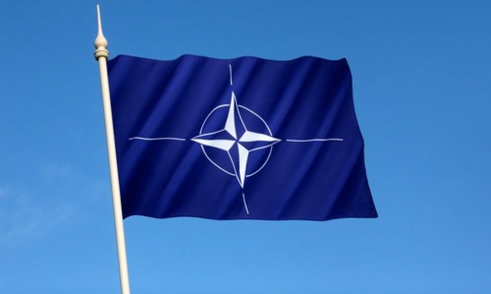 Zastava NATO, ilustrativna fotografija