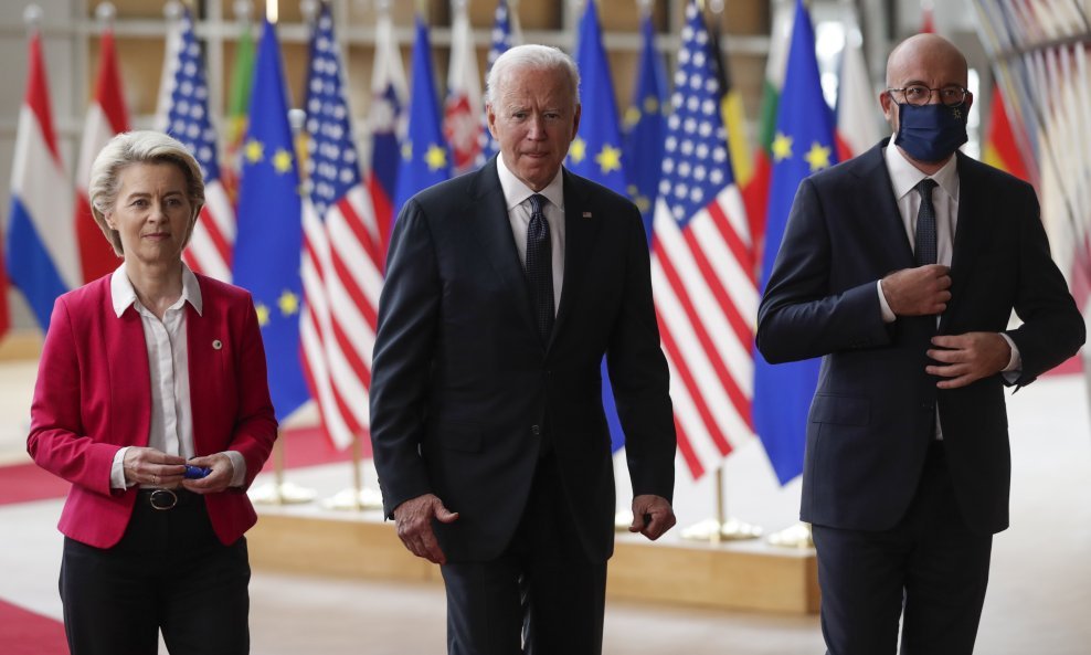 Ursula von der Leyen, Joe Biden i Charles Michel