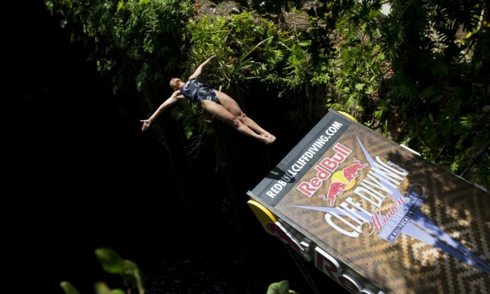 Red Bull Cliff Diving1