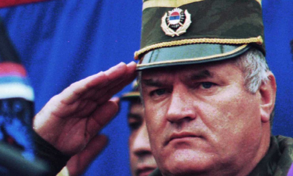 general ratko mladić portert