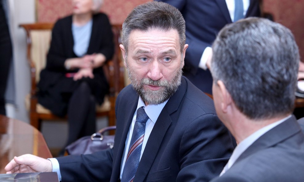 Ministar Pavo Barišić