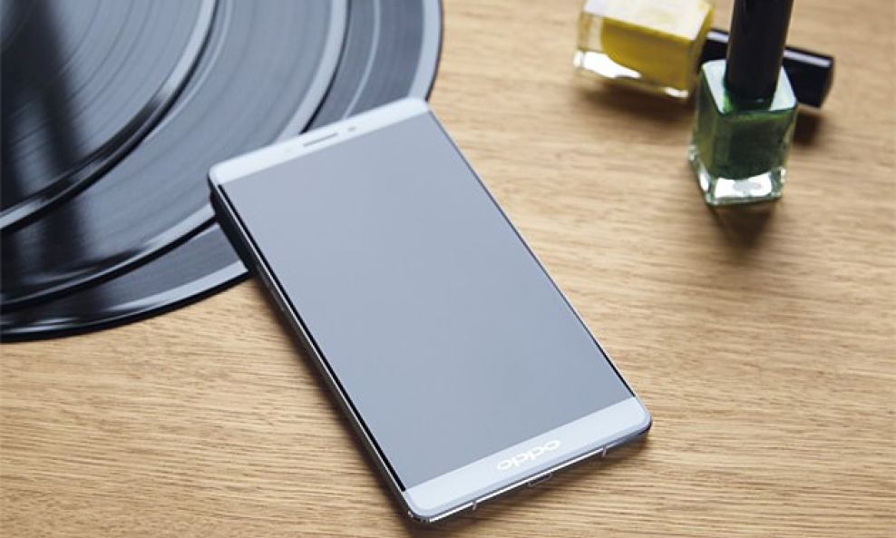 Oppo R7