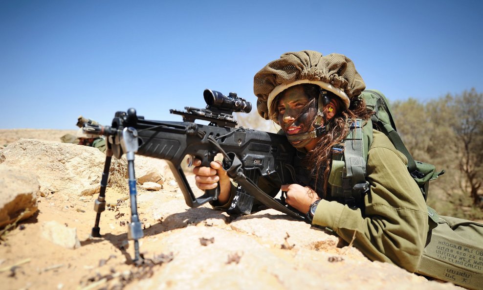 Izraelska vojnikinja