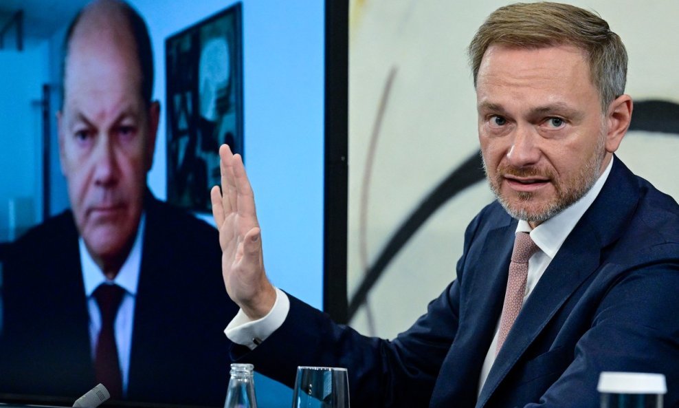 Njemački kancelar Olaf Scholz i ministar financija Christian Lindner