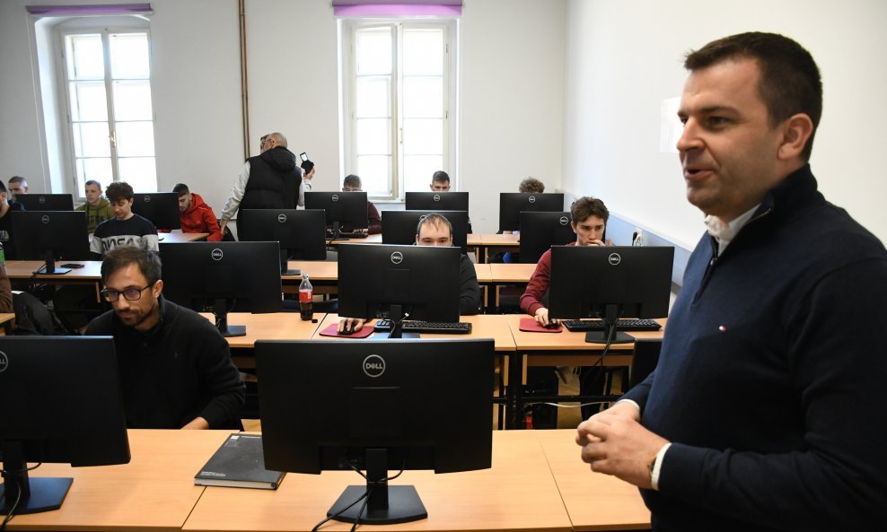 Dario Hrebak