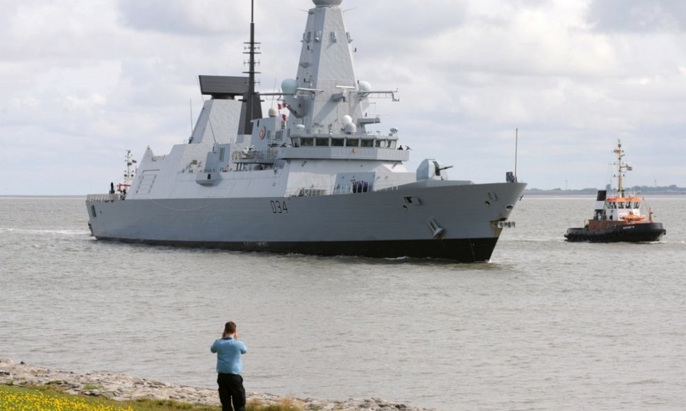 HMS Diamond