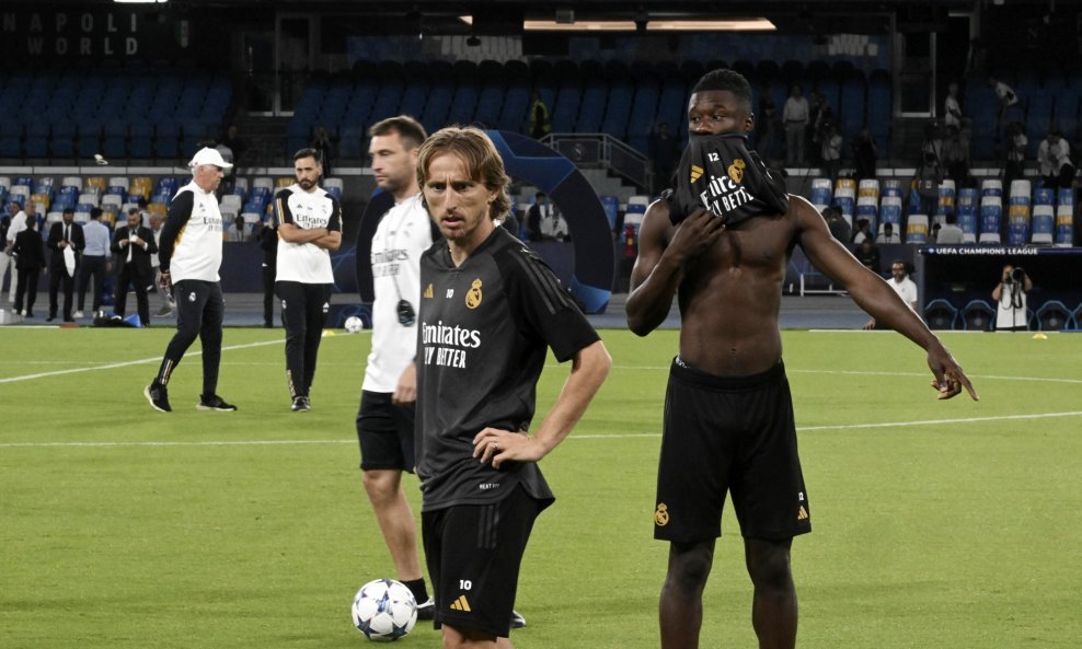 Luka Modrić i Eduardo Camavinga