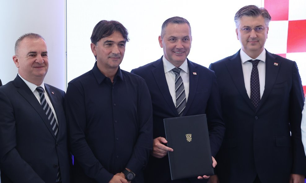 Sdesna Plenković, Kustić, Dalić, Črnko