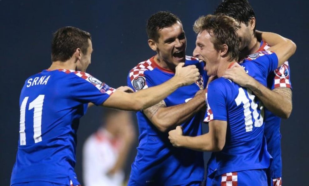 Srna Lovren Modrić Ćorluka hrvatska nogometna