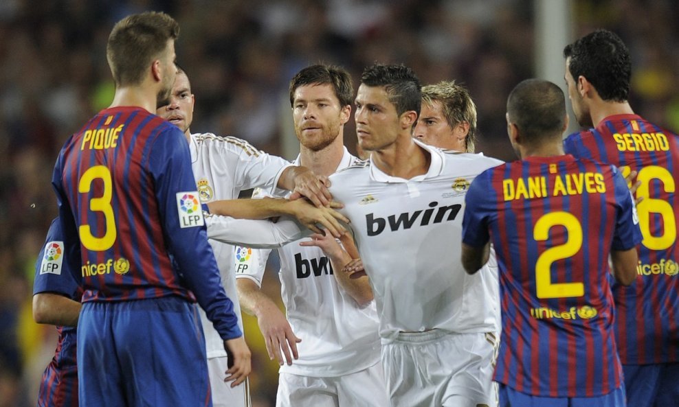 Gerard Pique i Cristiano Ronaldo