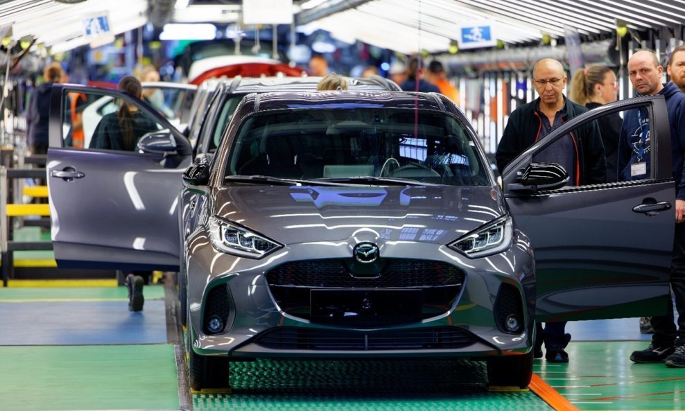 Mazda2 Hybrid za 2024. krenula u masovnu proizvodnju