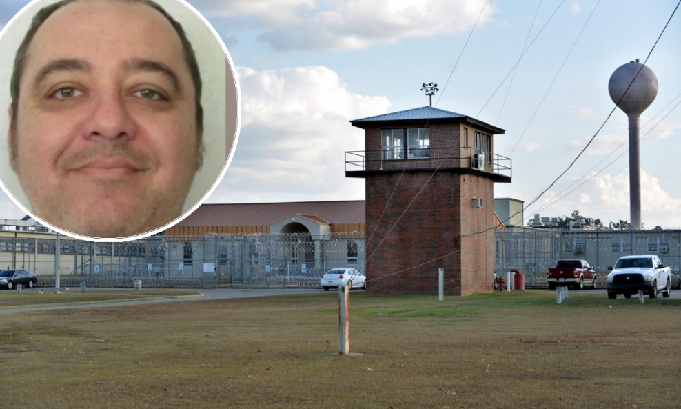 Alabama, zatvor Holman, Kenneth Eugene Smith (u krugu)