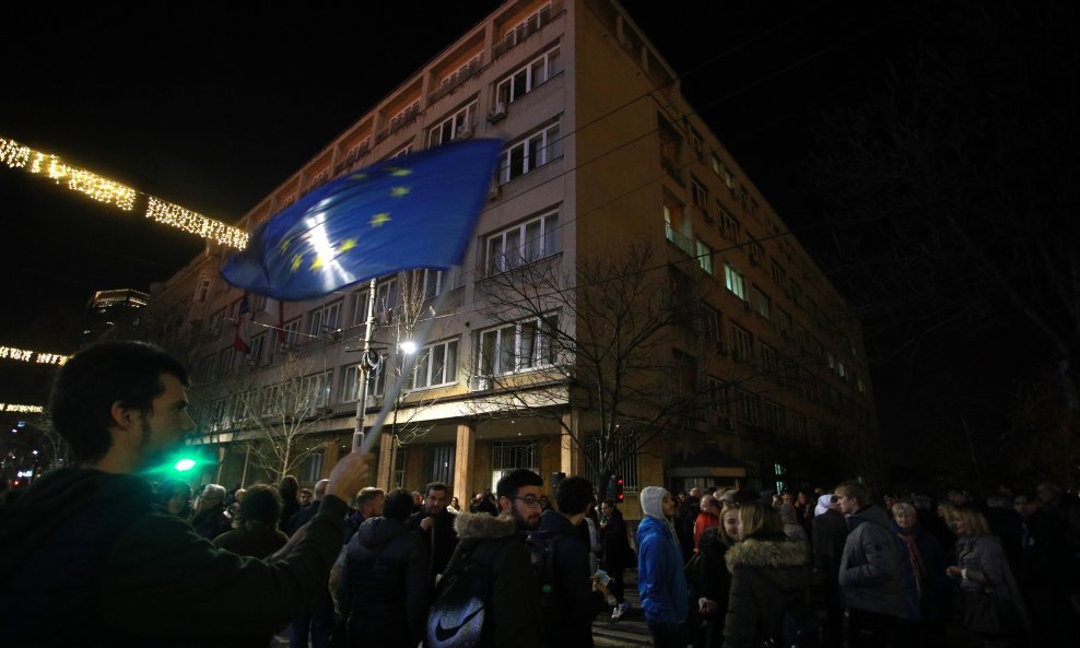Prosvjedi 'Srbije protiv nasilja' protiv izbornih rezultata, ilustracija