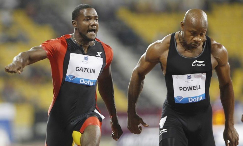 Justin Gatlin (L) i Asafa Powell