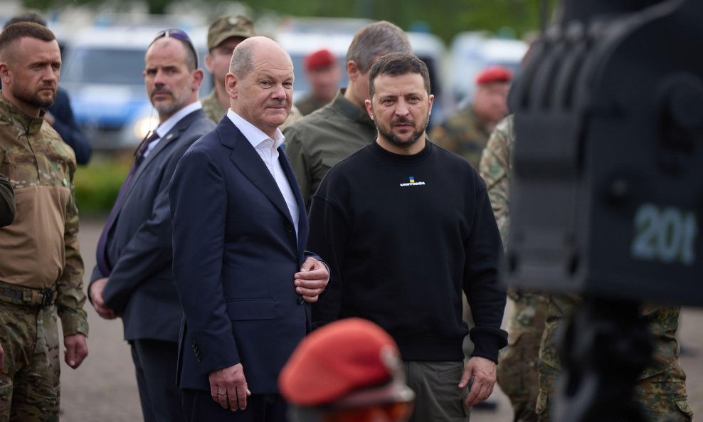 Olaf Scholz i Volodimir Zelenski