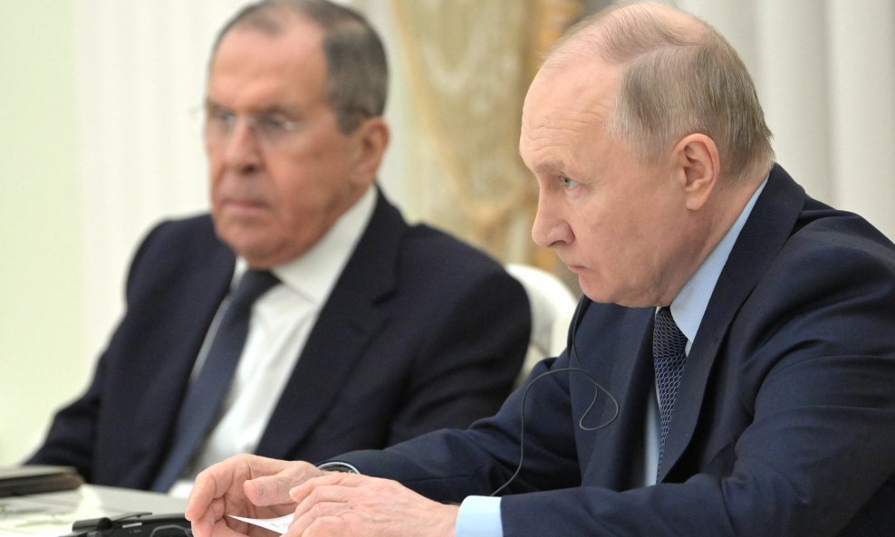 Ruski šef diplomacije Sergej Lavrov i predsjednik Vladimir Putin