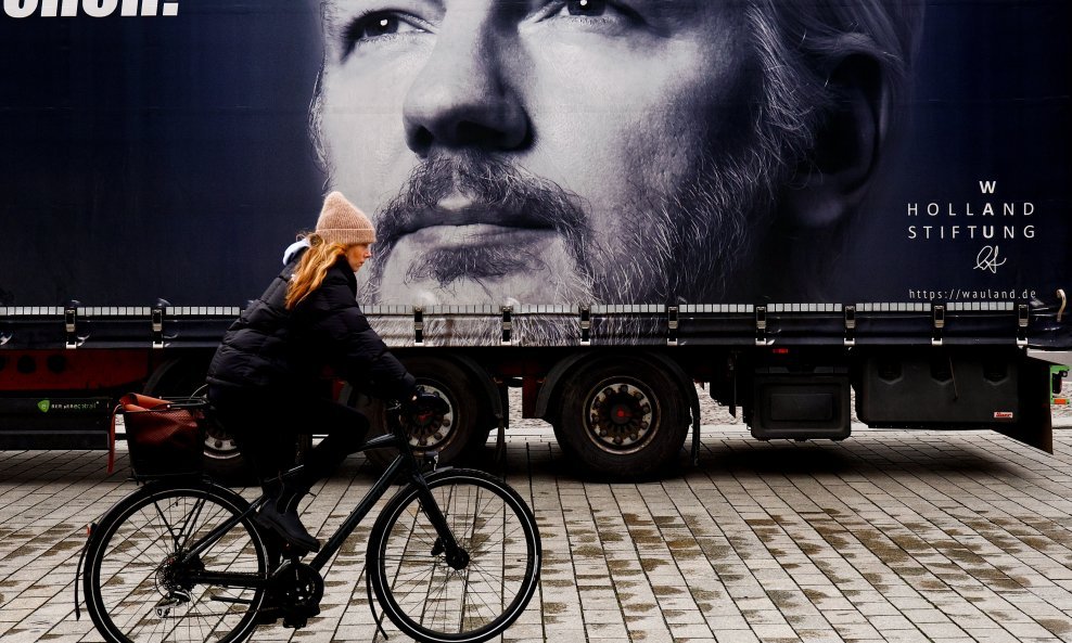 Julian Assange