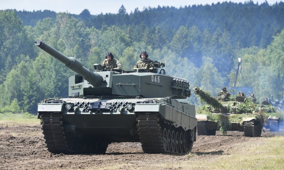 Leopard 2A4