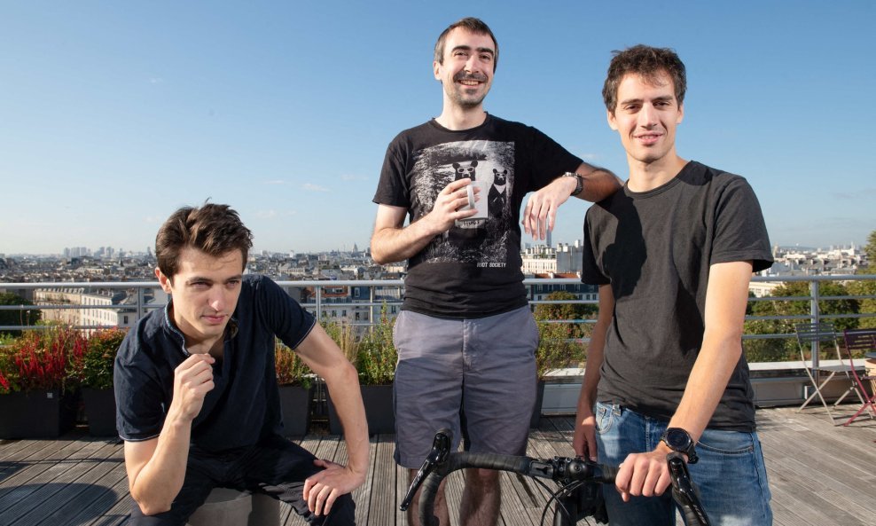 Arthur Mensch, Timothée Lacroix i Guillaume Lample