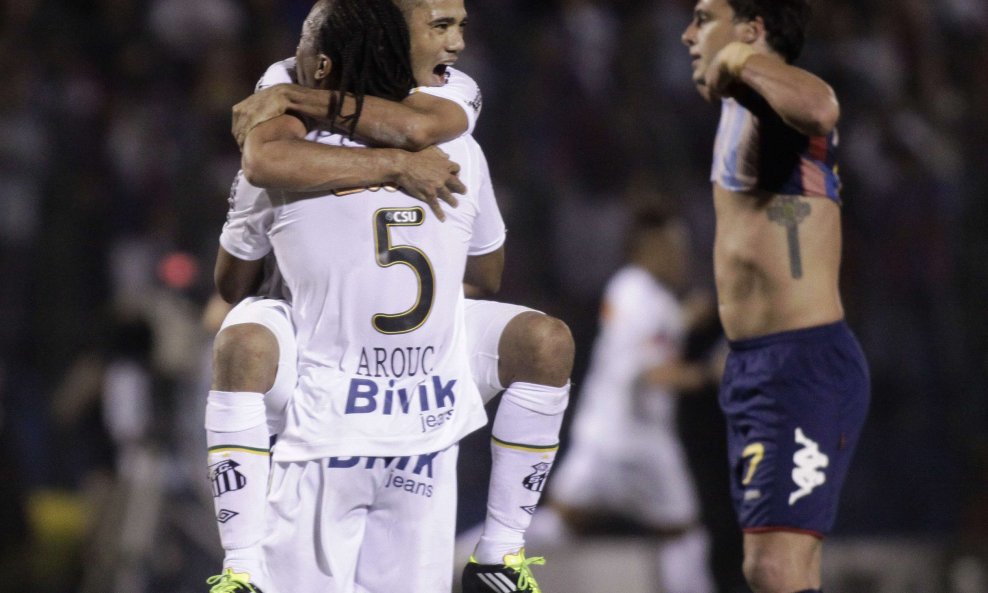 Adriano, Marcos Arouca - Santos, Copa Libertadores 2011