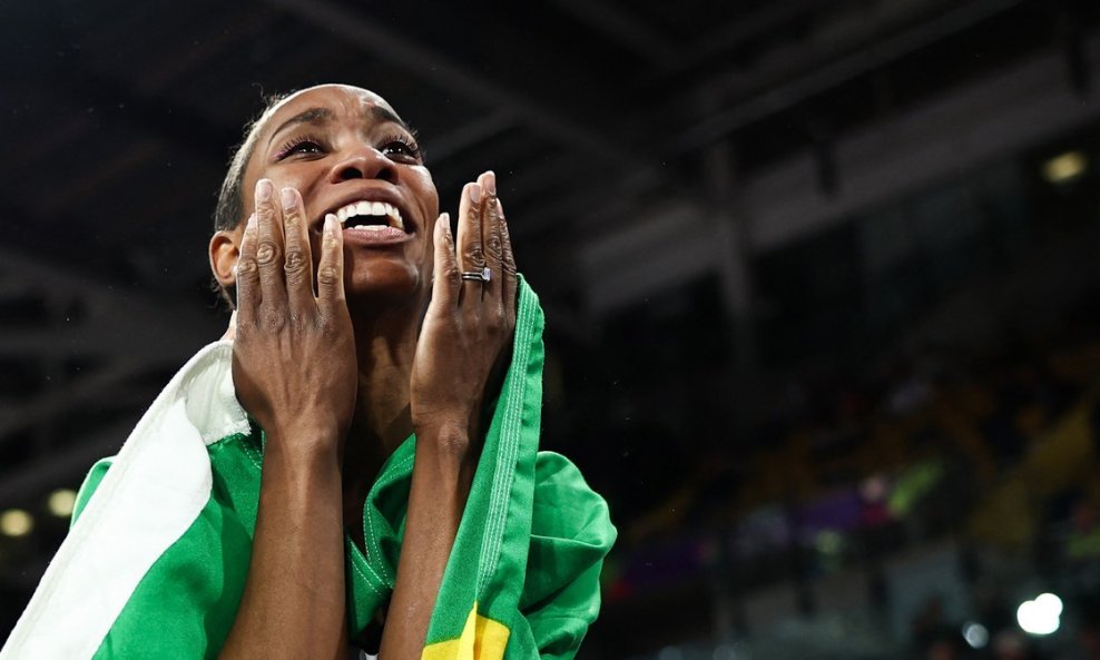 Thea LaFond slavi svjetsko zlato
