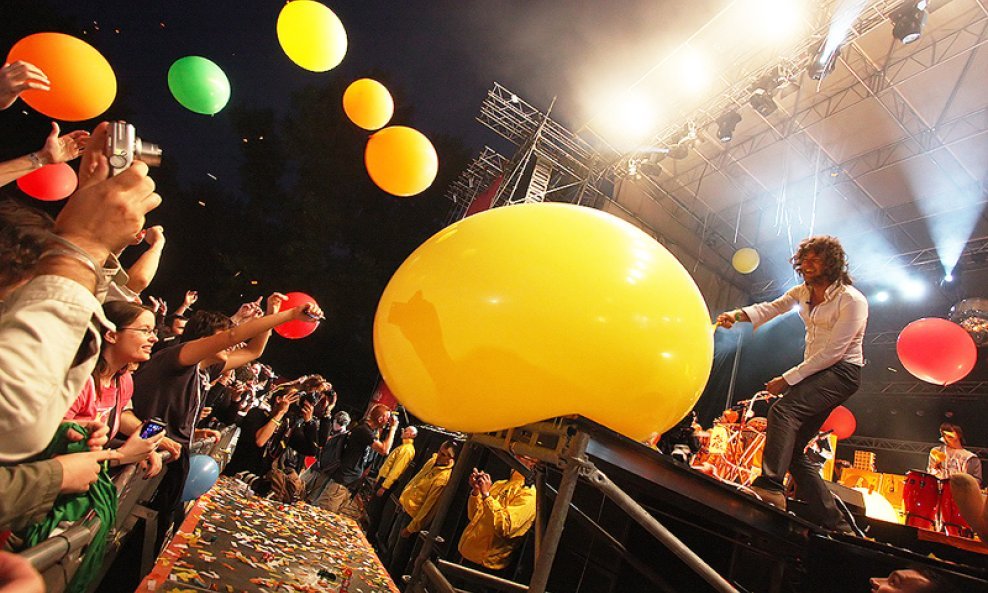 1 The Flaming Lips