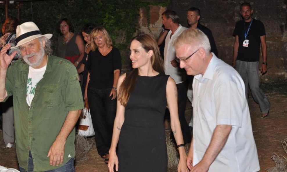 Angelina Jolie, Rade Šerbedžija i Ivo Josipović na predstavi 'Kralj Lear' (2)
