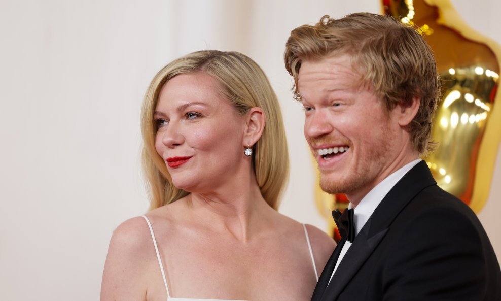 Kirsten Dunst i Jesse Plemons