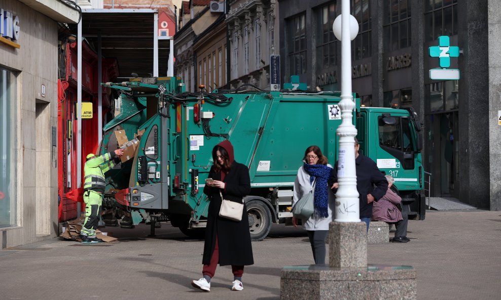 Kamion Čistoće u Zagrebu