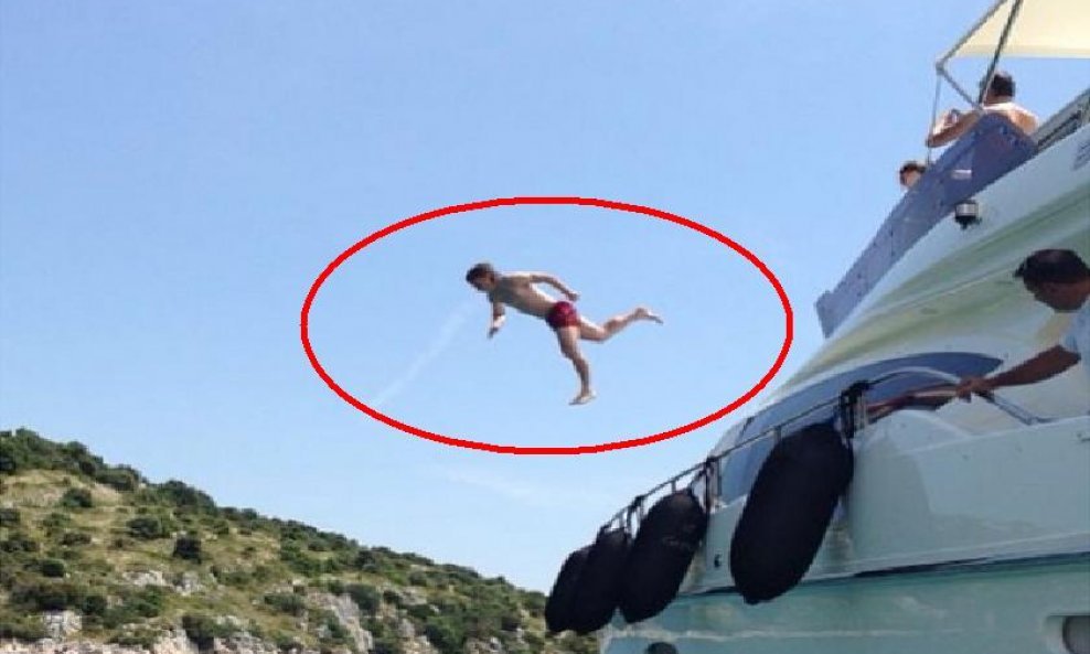 Luka Modrić skok u vodu Bauk