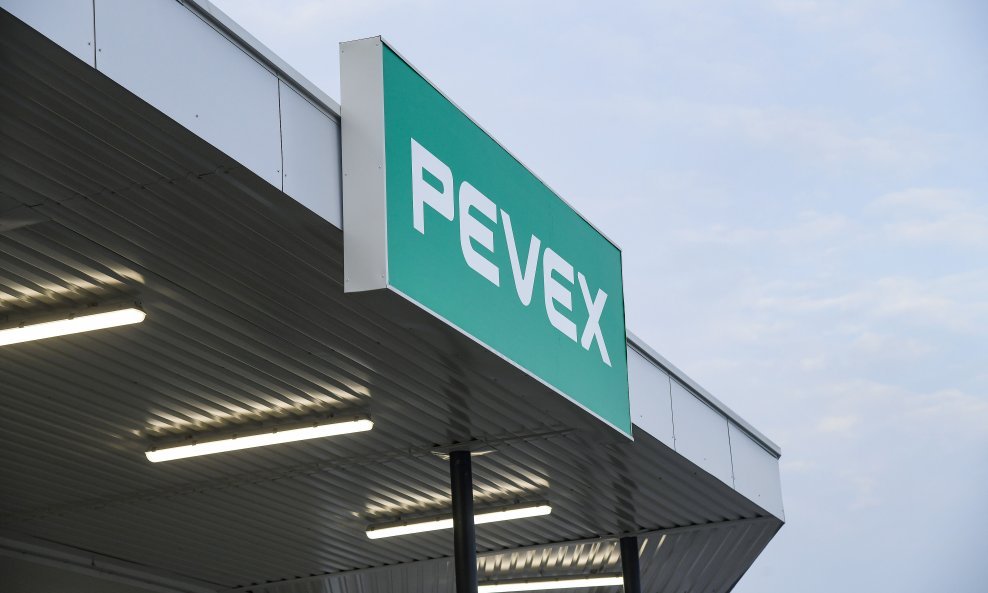 Pevex