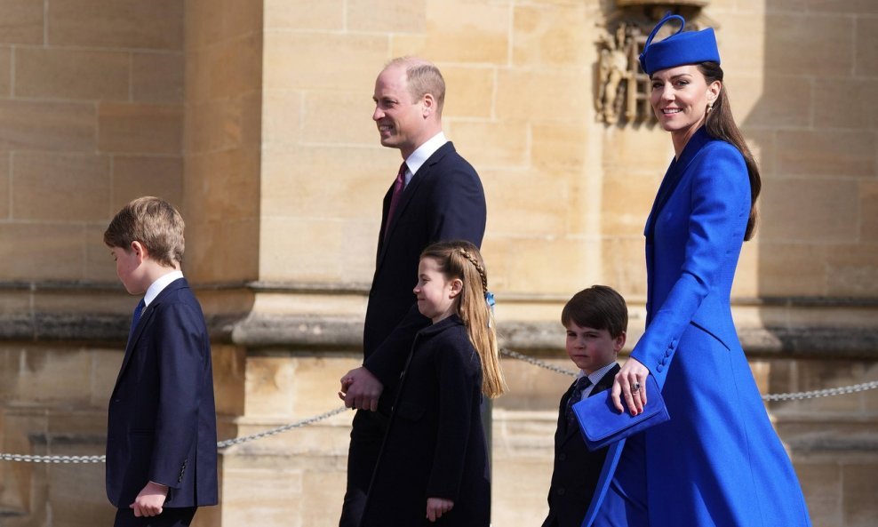 Kate Middleton, princ William, princ George, princ Louis i princeza Charlotte