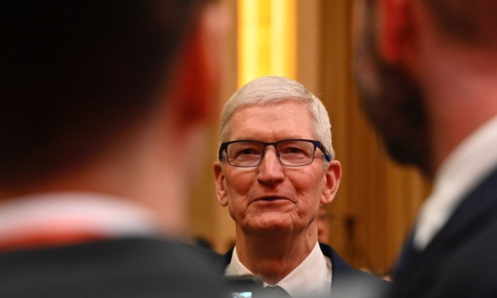 Tim Cook (Apple)