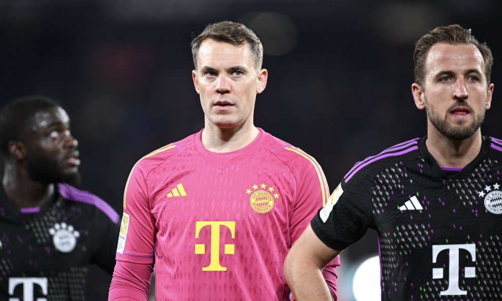 Manuel Neuer i Harry Kane