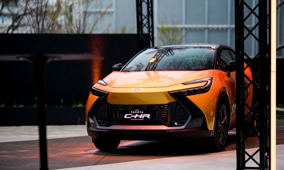 Toyota C-HR Plug-in hibrid: hrvatska premijera