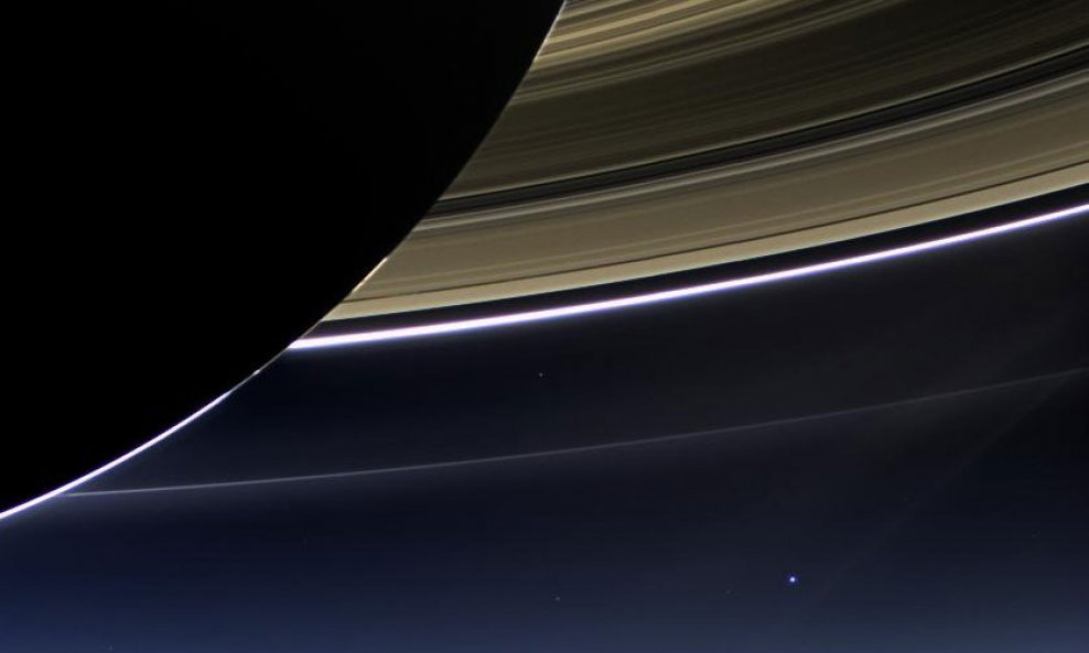 Saturn Zemlja Cassini