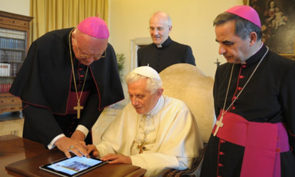 papa Benedikt XVI.