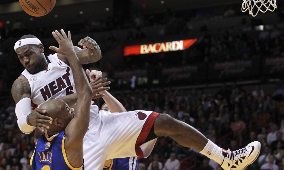 LeBron James, Jarrett Jack i and David Lee