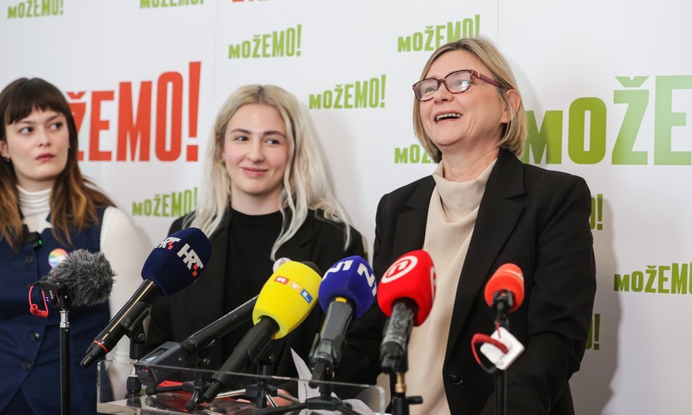 Elena Komarić i Sandra Benčić