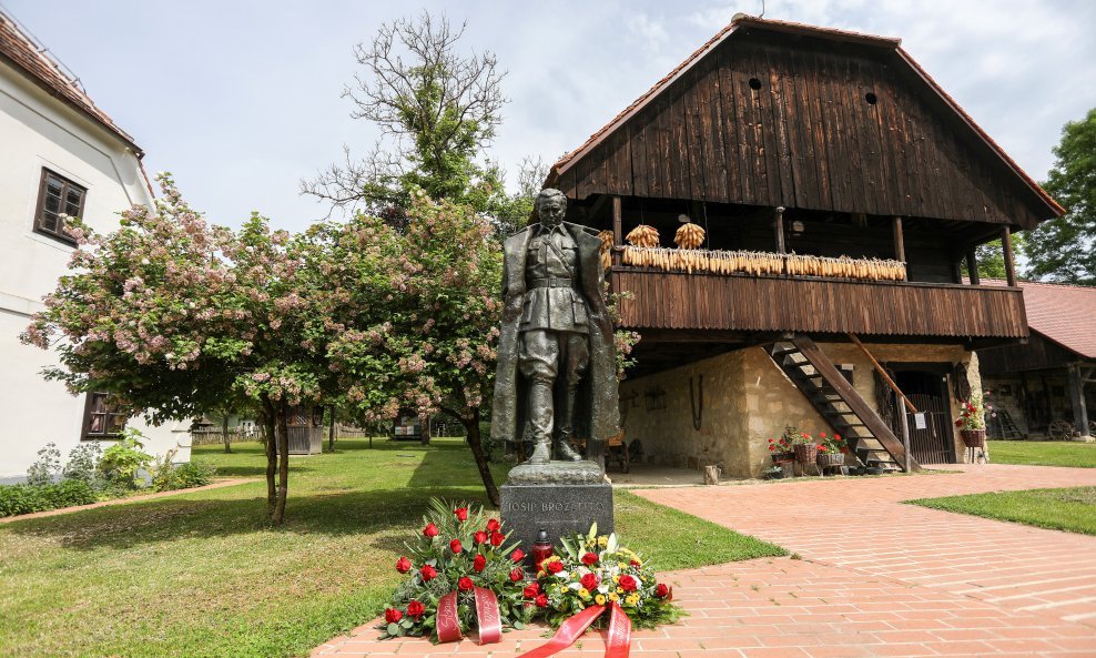 Josip Broz Tito, Kumrovec