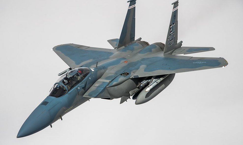 Lovac F-15EX prilikom testiranja iznad sjeverne Kalifornije