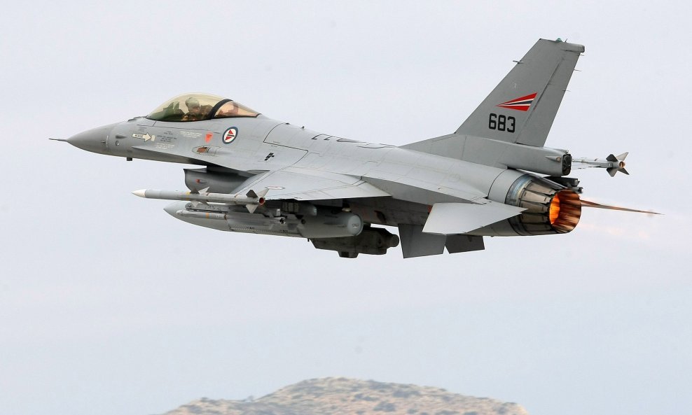 Norveški avion F-16