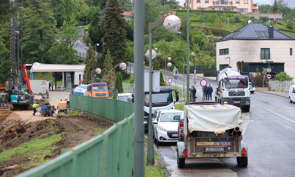 Ponovno se aktiviralo klizište na Pantovčaku