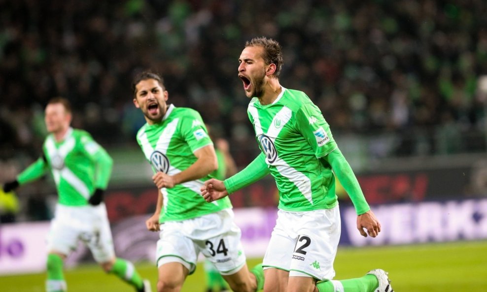 Bas Dost slavi