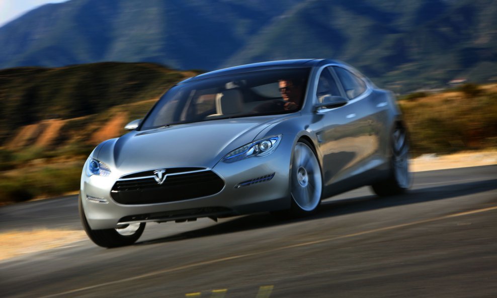 Tesla-Model-S-13