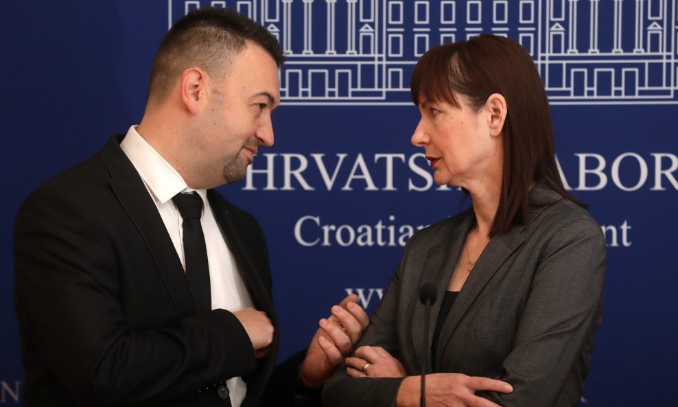 Marijan Pavliček, Vesna Vučemilović