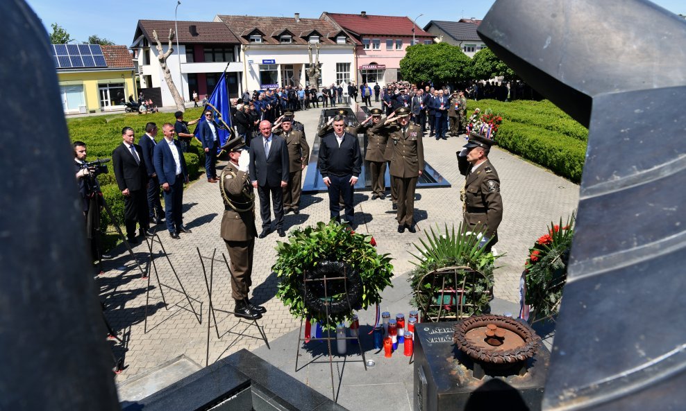 Milanović na obilježavanju 33. obljetnice osnutka 3. gardijske brigade Kune,