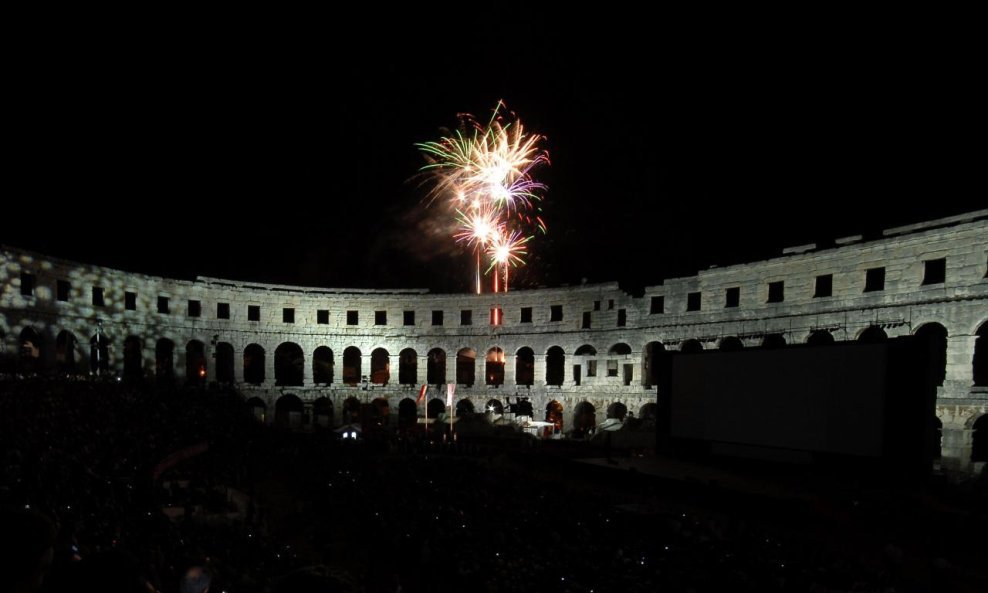 PULSKA ARENA ARENA PULA