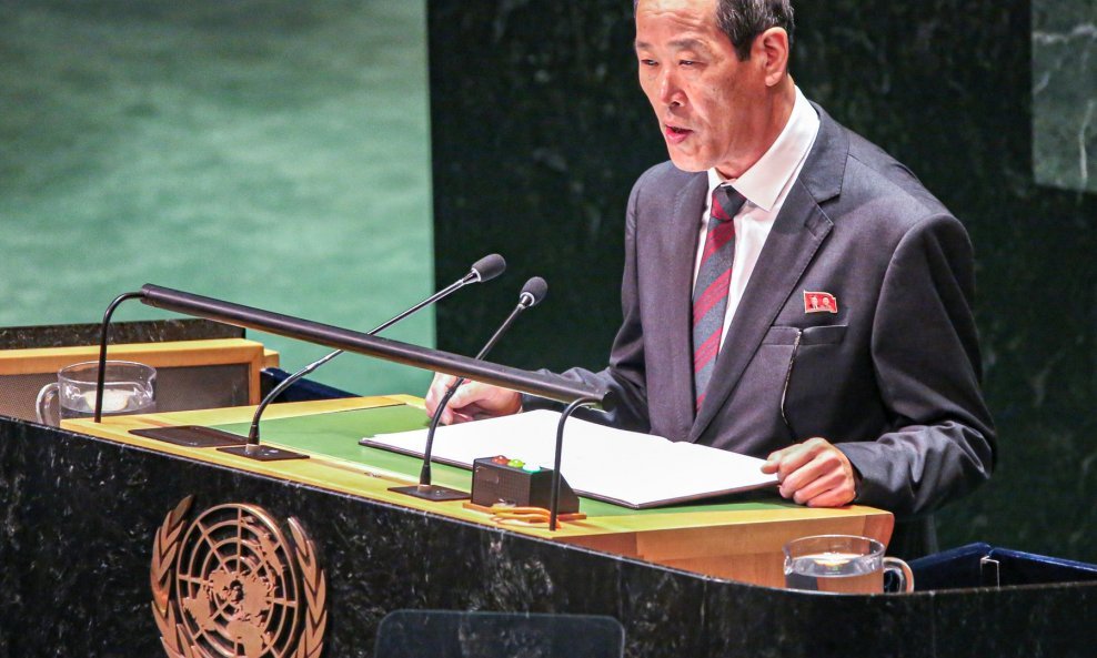 Kim Song